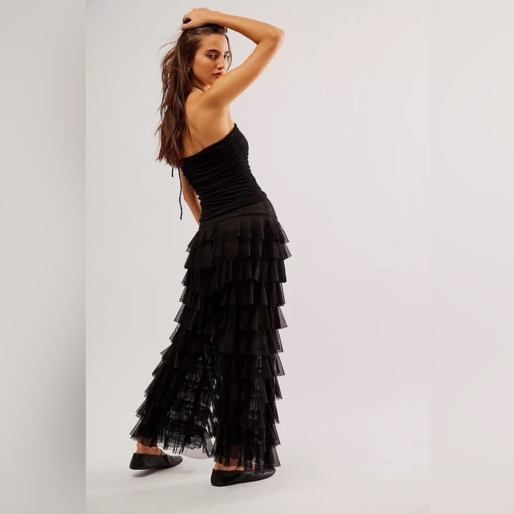 NWT Wide Leg Ruffle Pant - Picture 1 of 3